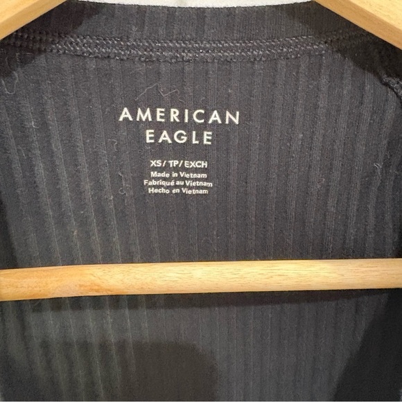 American Eagle Outfitters Black Fitted Ribbed Short Sleeve Tee Henley - Picture 3 of 7